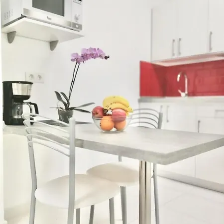 Apartament Modern Loft With Terrace In Pedestrian Street Next To Las Canteras